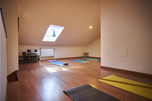 sala de yoga y meditacion 20